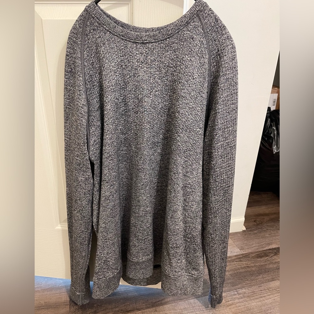 Lululemon Men’s Engineered Warmth Training Sweatshirt Medium